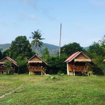 Seree Bungalows & Chill Bar 象岛 外观 照片