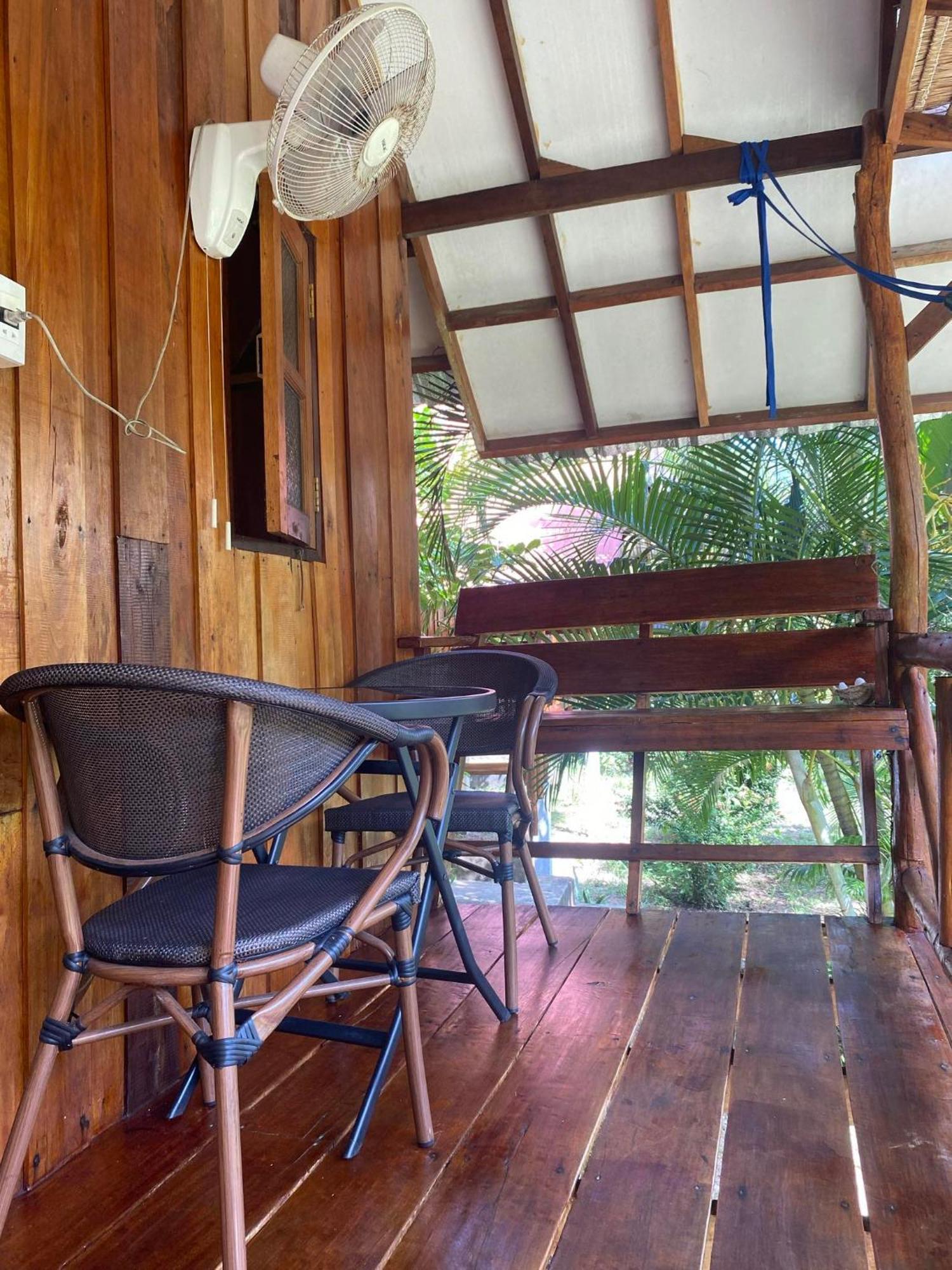 Seree Bungalows & Chill Bar 象岛 外观 照片